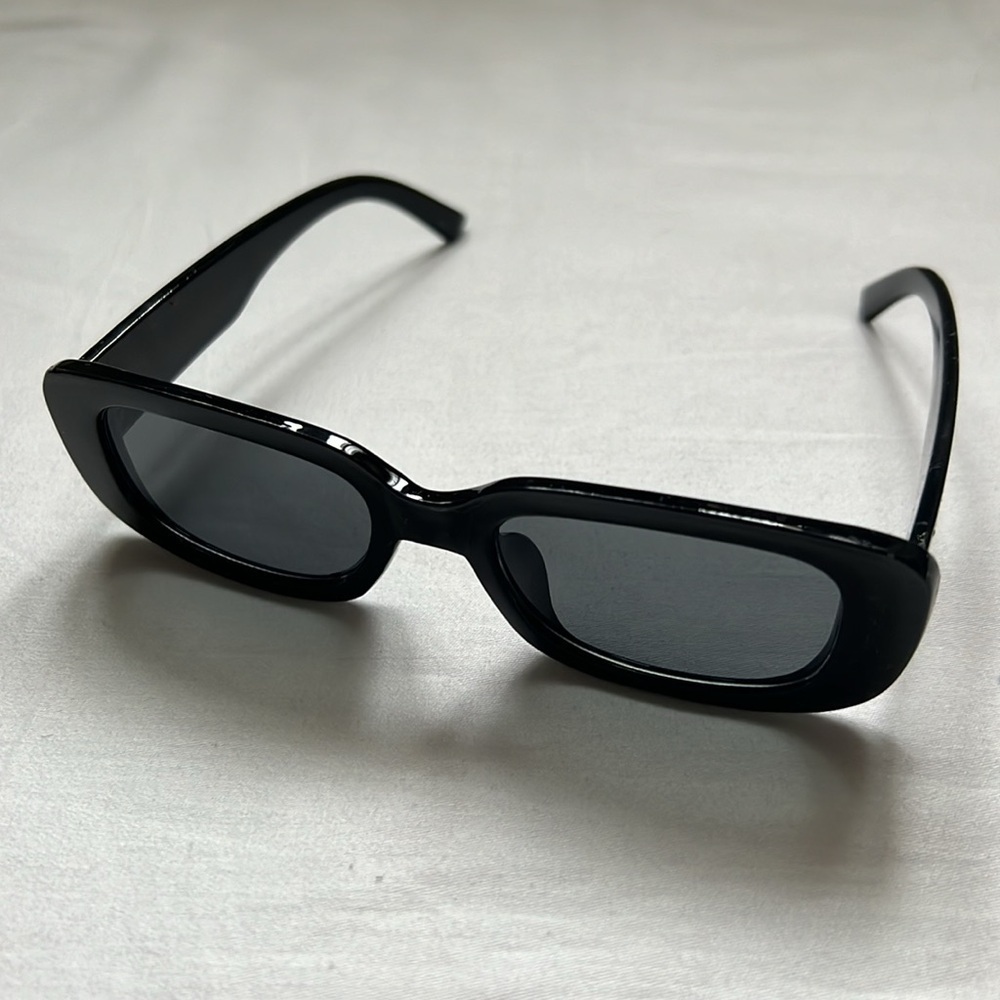 Retro Rectangular Frame Ink Street Photography Sunglasses - Picture 2 of 6